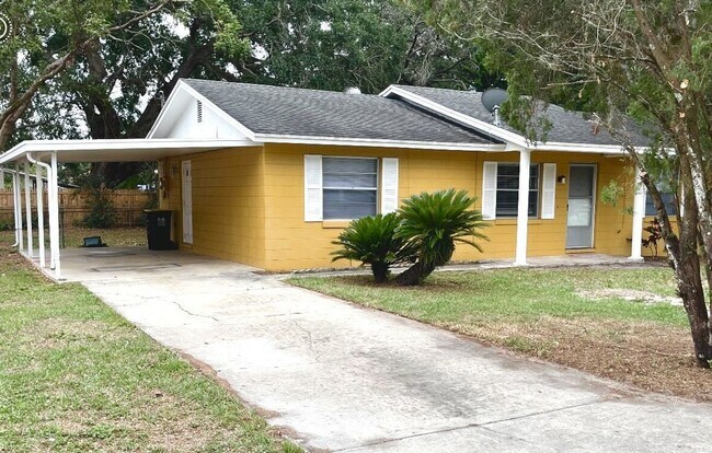 Building Photo - 98 Surf Dr