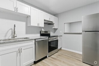 Interior Photo - Park at 500
