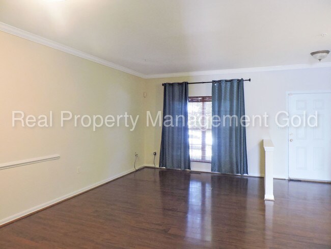 Building Photo - 7029 Chadds Ford Dr