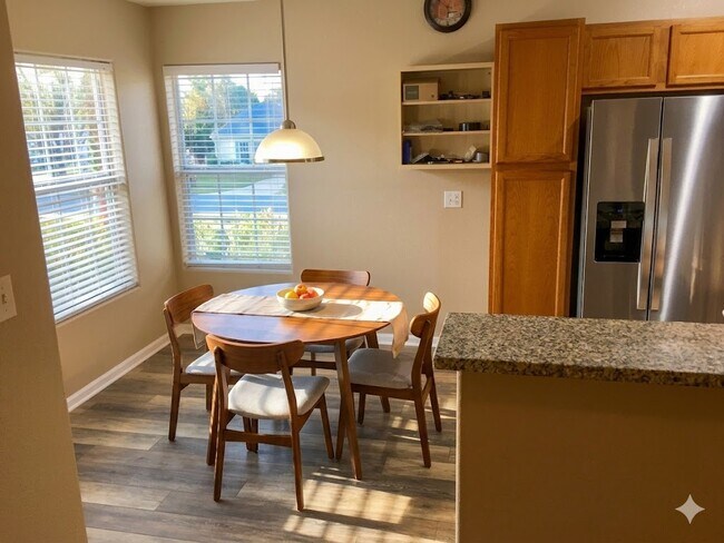 Foto del edificio - 8427 Thunder Ridge Way #203