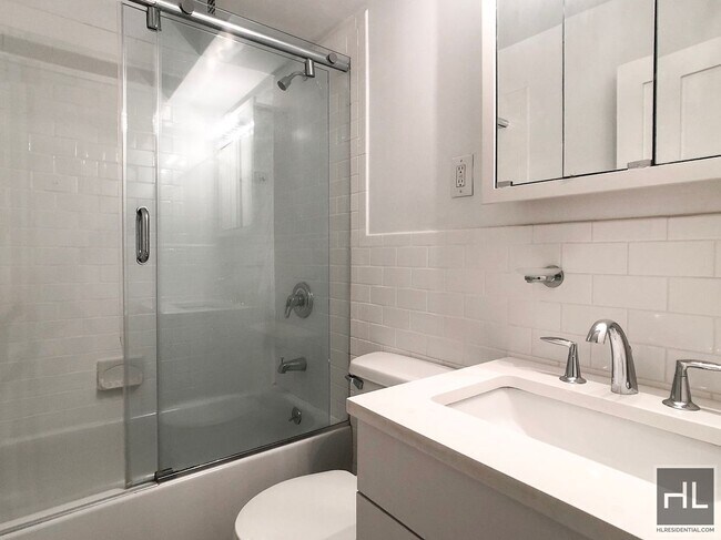 Building Photo - EAST 56 STREET