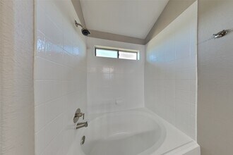 Building Photo - 20516 Hawkins Manor Ln