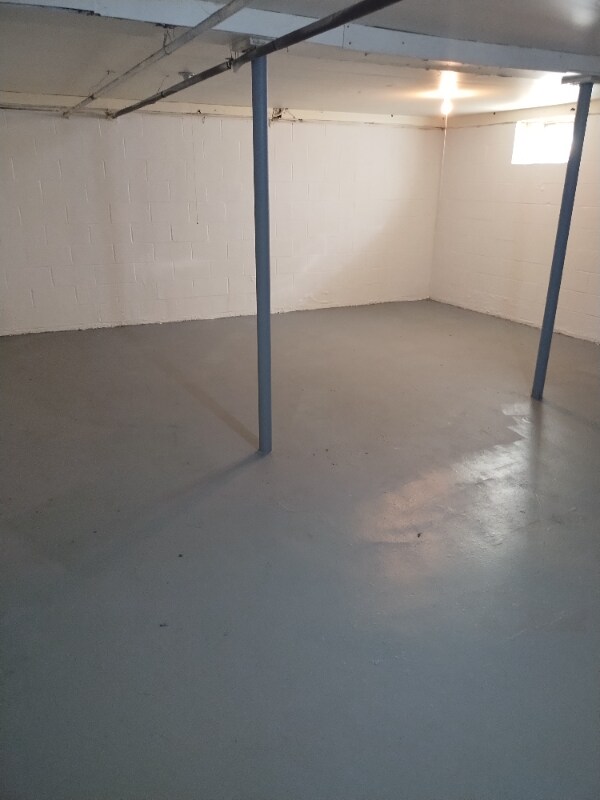 Building Photo - 1049 Weehawken Pl