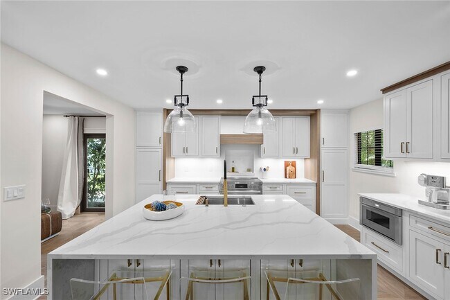 Foto del edificio - 392 7th Ave S