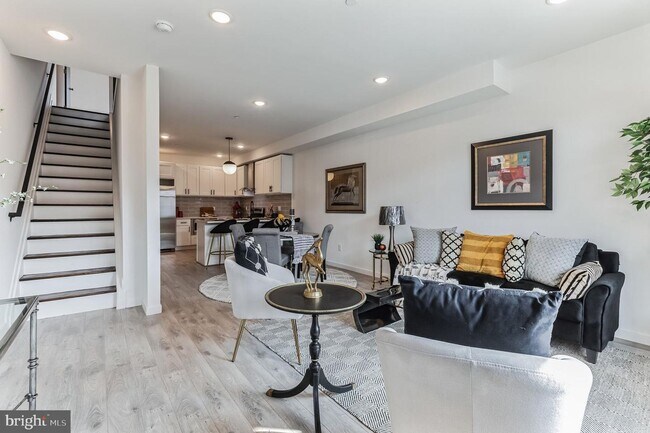 Photo - 5633 Warrington- New Construction 3 Bedroo... Townhome