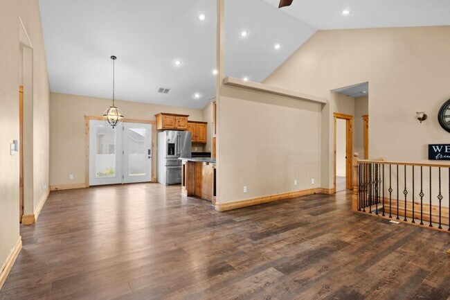 Foto del edificio - 2612 Eastview Dr