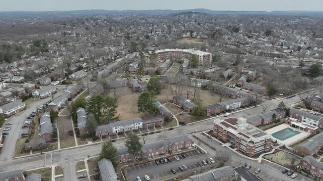  - 20 Thornton Rd