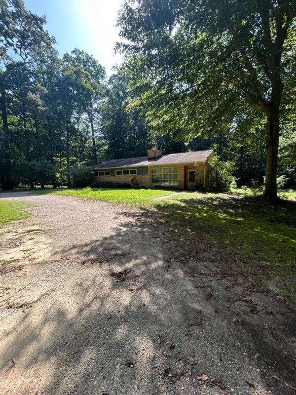Foto principal - 4975 Hickory Signpost Rd