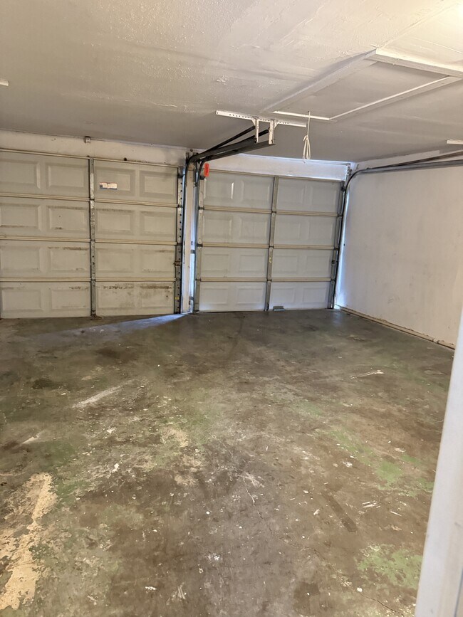 Foto del edificio - 3831 Heatherbloom Dr