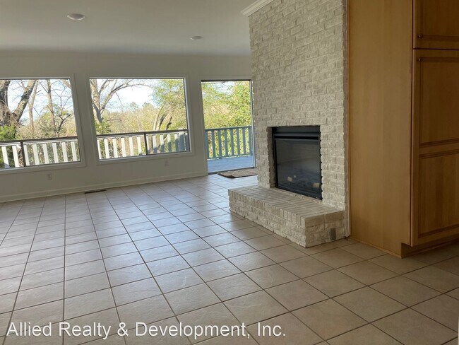 Foto del edificio - 4 br, 2.5 bath House - 1602 27th Avenue E