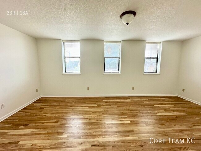 Foto del edificio - 536 Campbell St