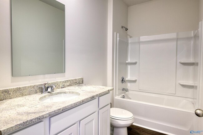 Foto del edificio - 3404 Feldspar Dr SW