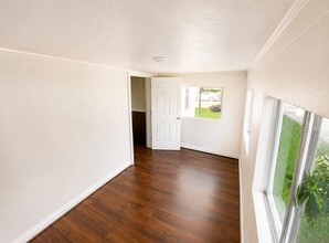Building Photo - 4388 Harvest Ln
