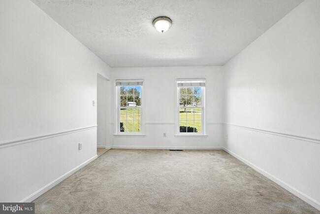 Foto del edificio - 10719 Old Colchester Rd