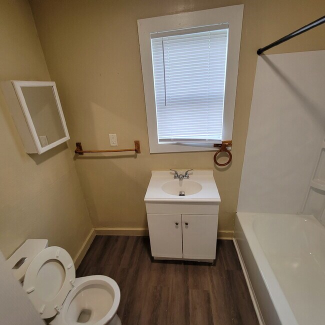 Foto del edificio - Northwest side 3 bedroom