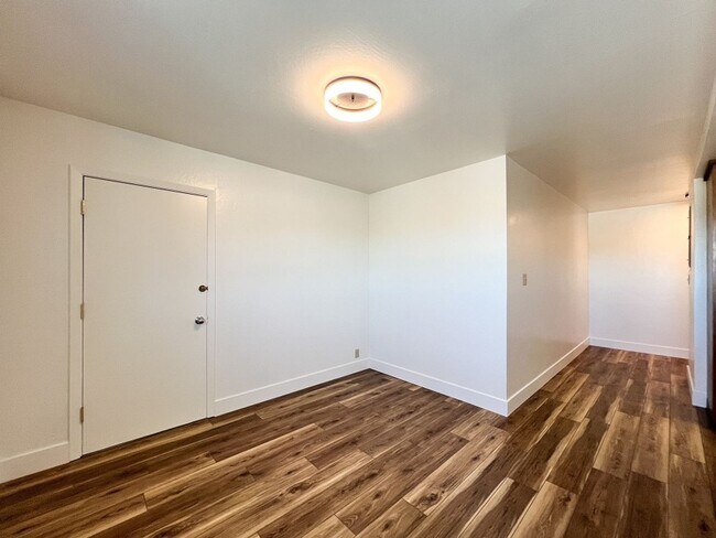 Foto del edificio - 3333 Cuttings Wharf Rd