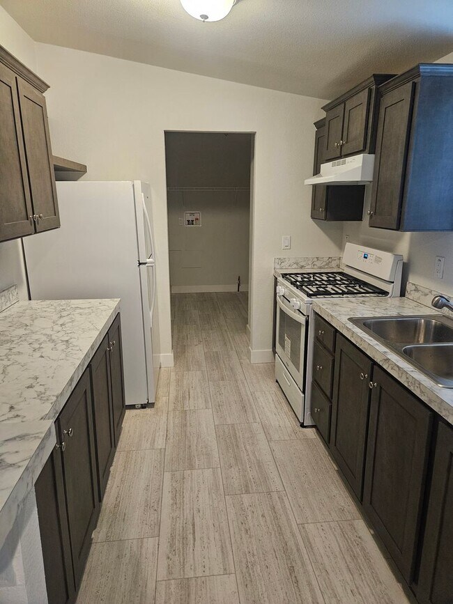 Foto del edificio - Brand New Manufactured 3 Bedroom Home In B...