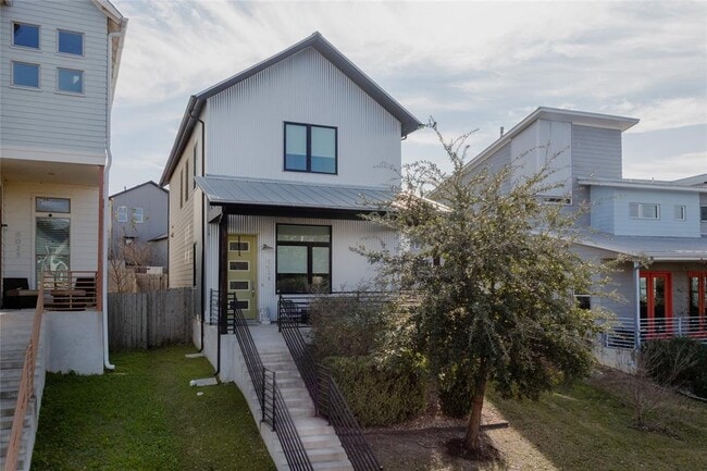 Building Photo - 6021 Seville Dr