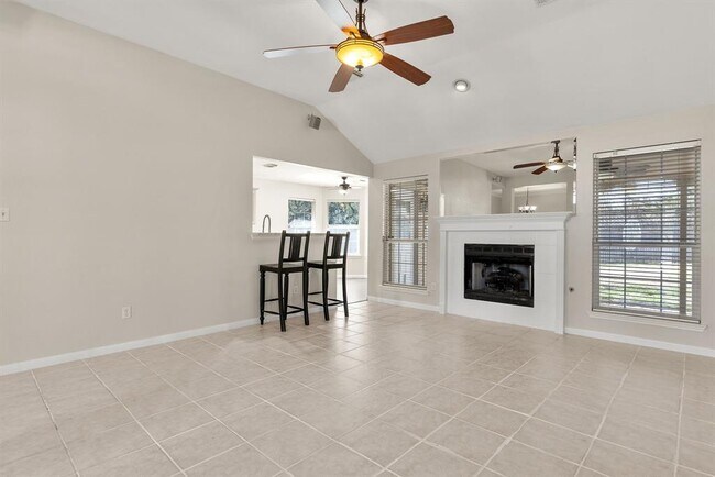 Building Photo - 9220 Colberg Dr