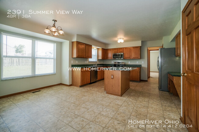 Building Photo - 2391 Summer View Way