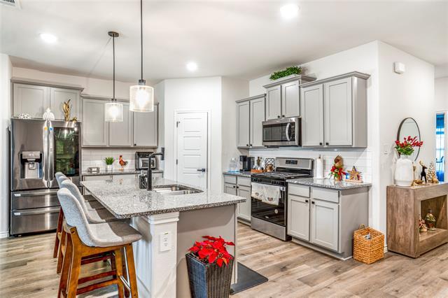 Building Photo - 9716 Gooseneck Dr