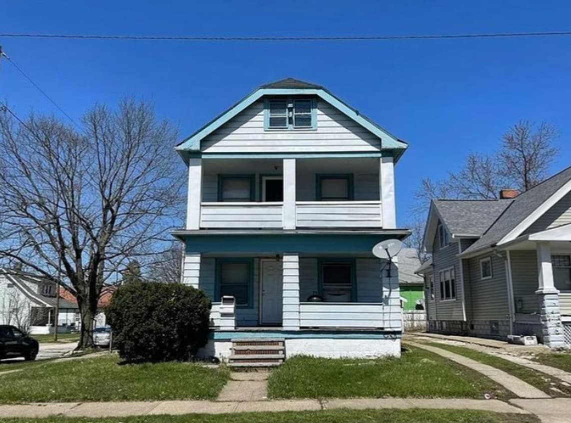 Primary Photo - 10801 Sandusky Ave