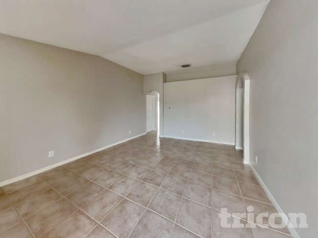 Foto del edificio - 13228 Pike Lake Dr
