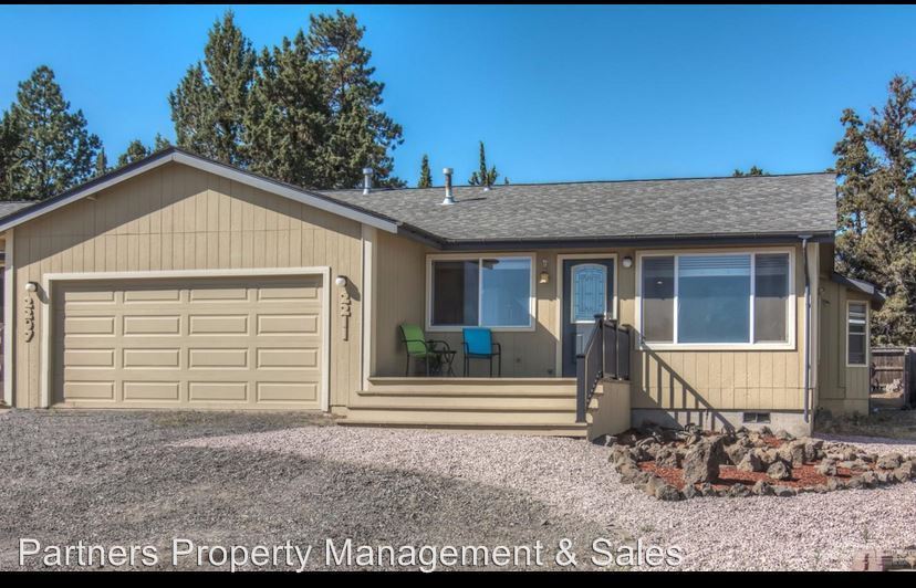Primary Photo - 2207-2211 NW Deschutes Pl