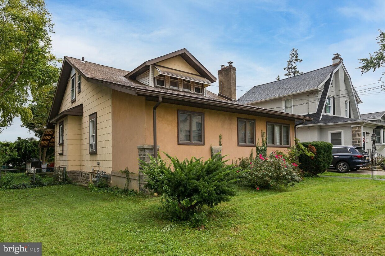 37 E Marthart Ave, Havertown, PA 19083 House Rental in Havertown, PA