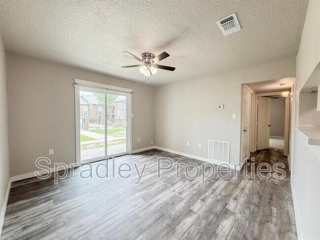 Building Photo - 200 Bosque Rd