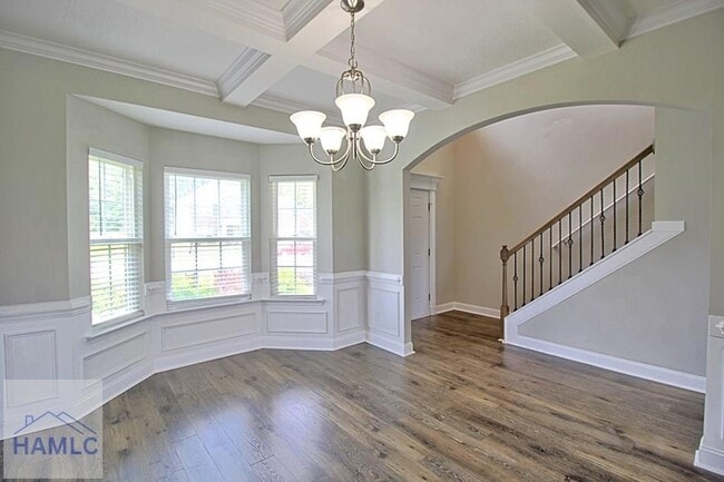 Building Photo - 95 Fairview Dr NE