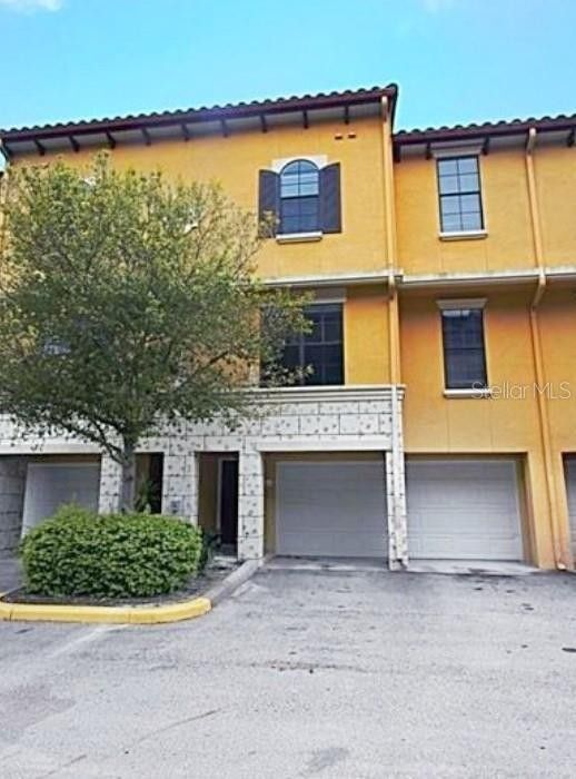 Building Photo - 6119 Metrowest Blvd