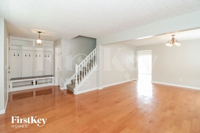 Building Photo - 330 Bridle Creek Dr