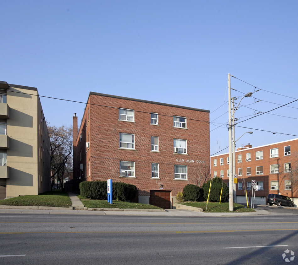 Building Photo - 898 Eglinton Ave E