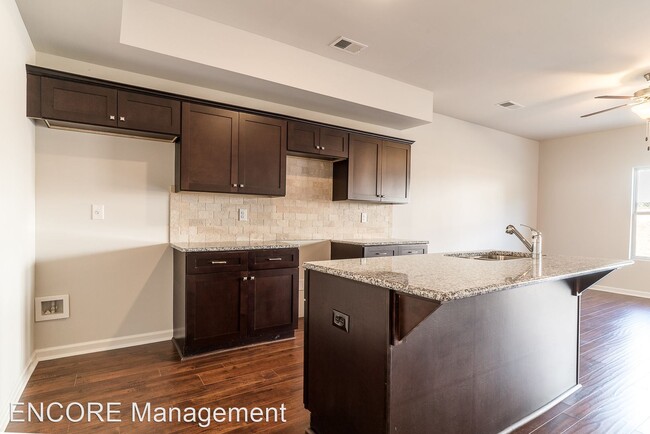 Building Photo - 3 br, 2.5 bath House - 1698 Old Dogwood