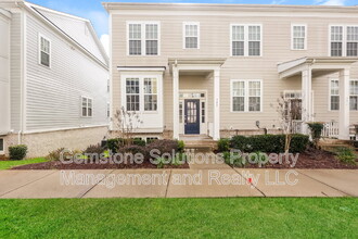 Building Photo - 345 Kara Ln