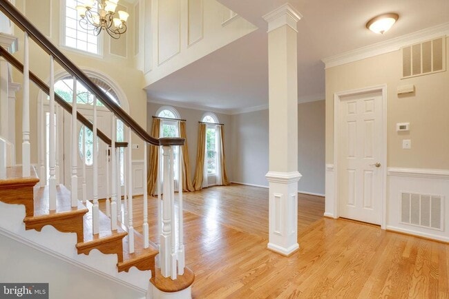 Building Photo - 5105 Claybank Ln