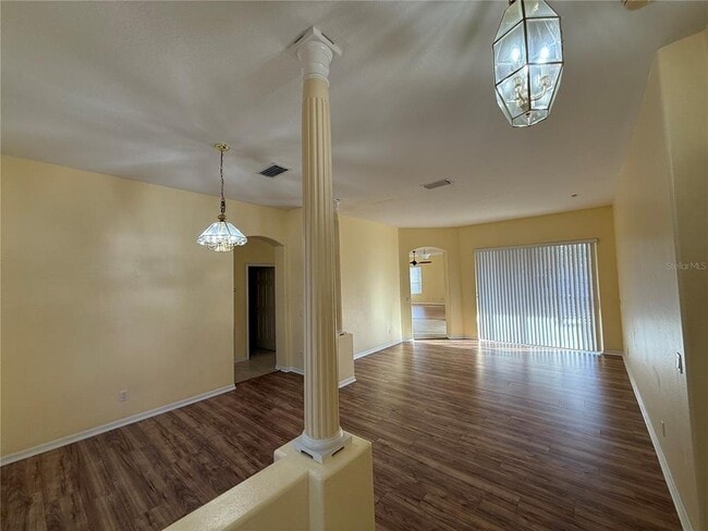 Building Photo - 12032 Timberhill Dr