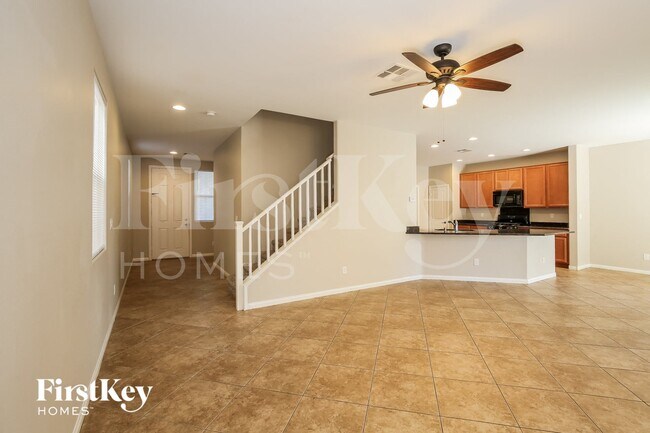 Building Photo - 6217 Escapa Ct