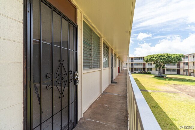 Building Photo - 2br/1ba Condo/Apt in Kalihi at Bishop Gardens