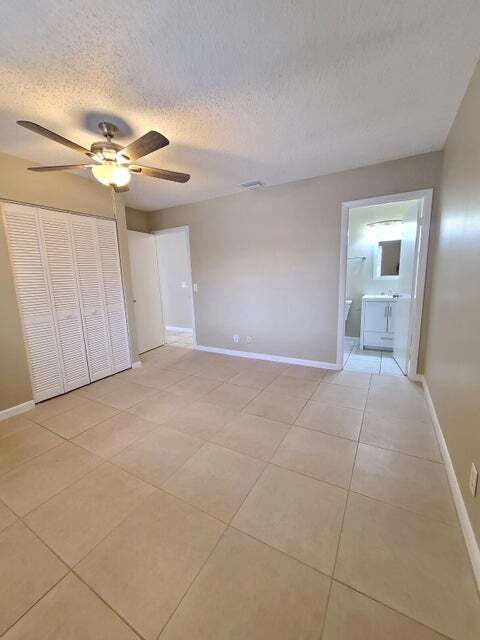 Primary Photo - 4762 Orleans Ct