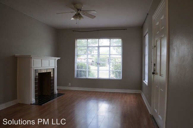 Building Photo - 2 br, 1 bath House - 3105 Sherwood Ln