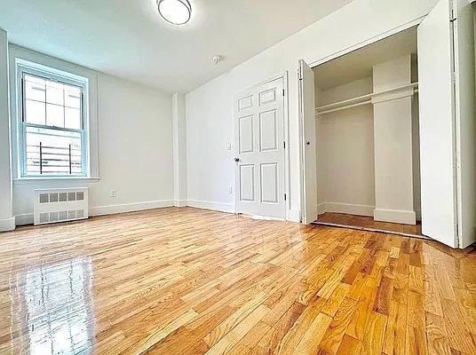 Building Photo - 1 bedroom in BRONX NY 10463
