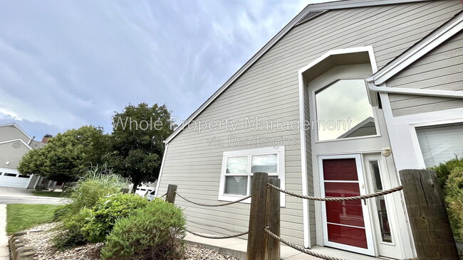 Building Photo - 15555 E 40th Ave