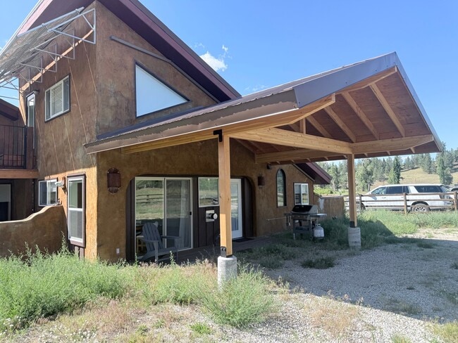 Building Photo - 3724 Earth Sky Rd