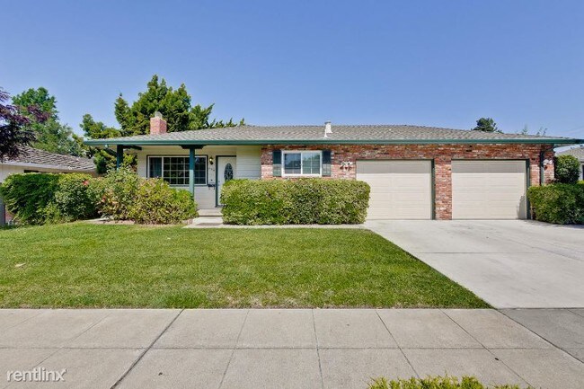 Building Photo - 3 br, 2 bath Apartment - 558 Shadow Glen
