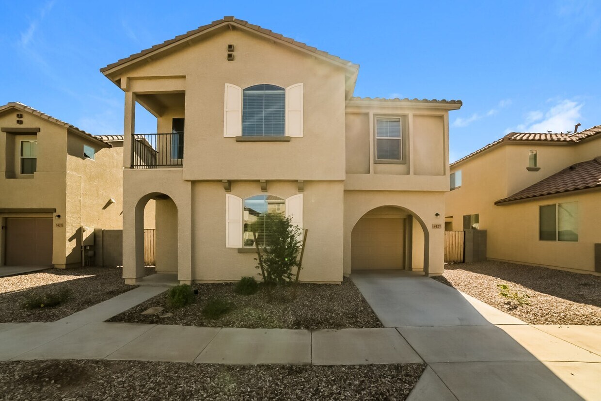 5427 W Odeum Ln House Rental in Phoenix, AZ