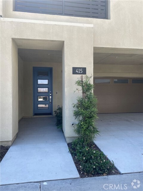 Building Photo - 415 Mulberry Ln