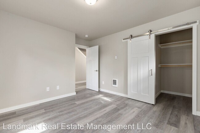 Foto del edificio - 2 br, 2 bath House - 1198 Hughes Ave