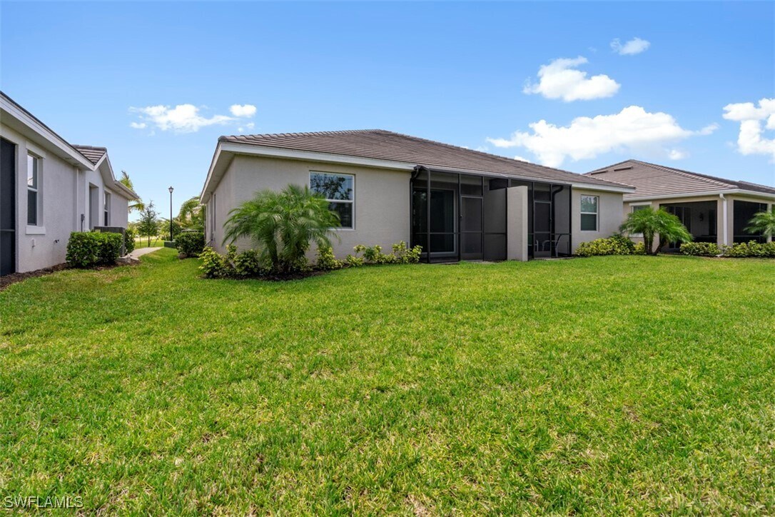 Foto del edificio - 4264 Lemongrass Dr